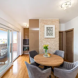 Apartament Lipotica - Luxury, With Sea View, Nin